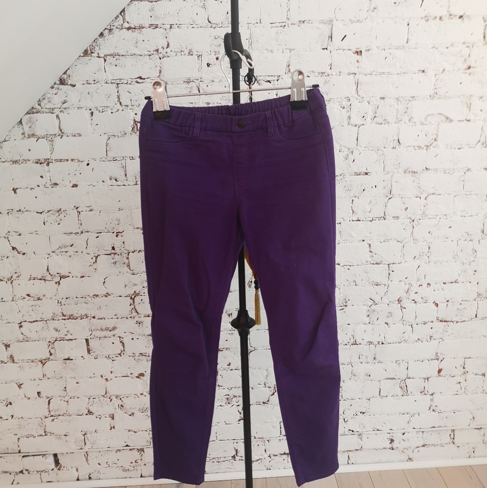 Uniqlo skinny jeans/jeggings size small purple